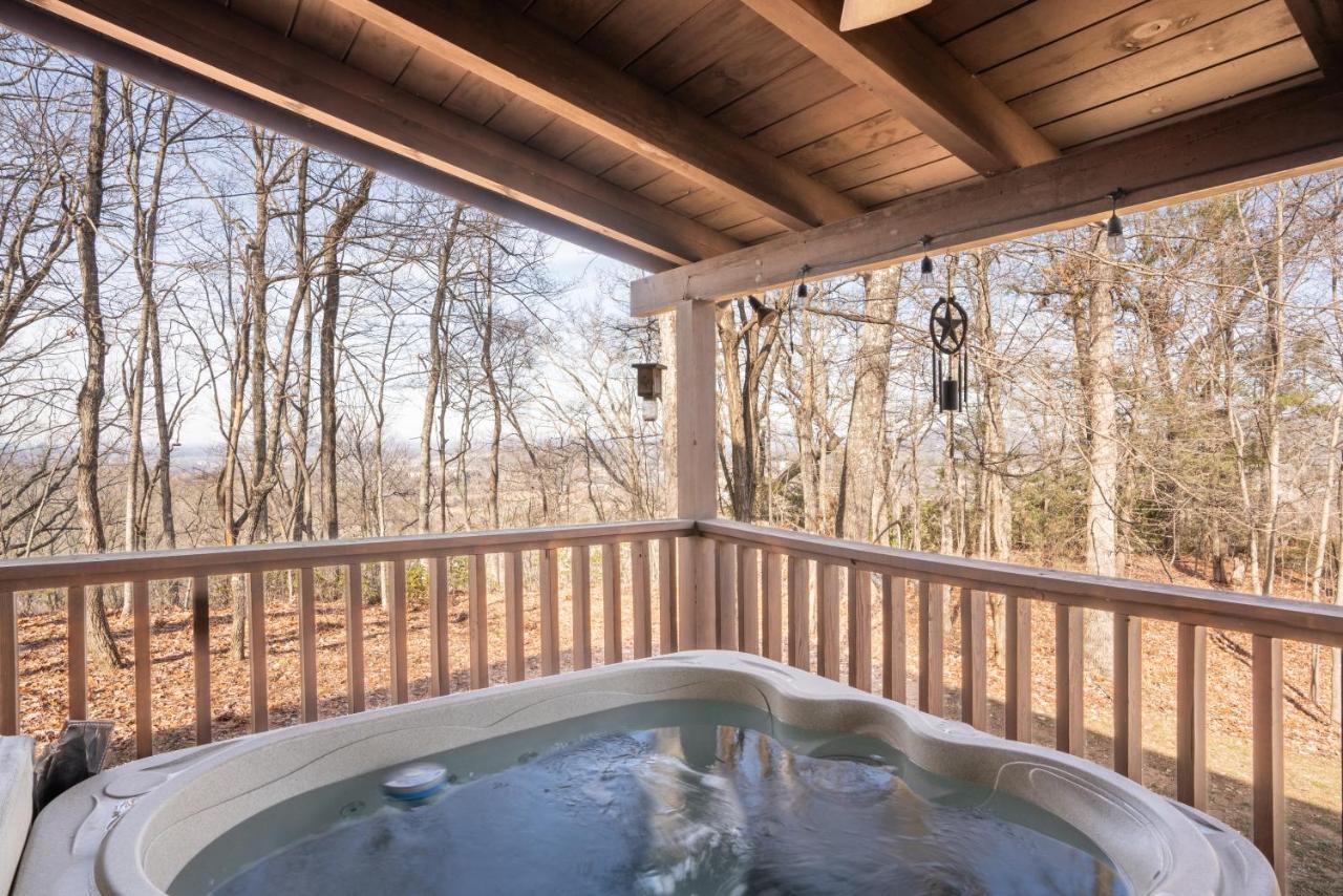 Comfort Cabin Bearway To Heaven W Private Hot Tub Pigeon Forge Luaran gambar