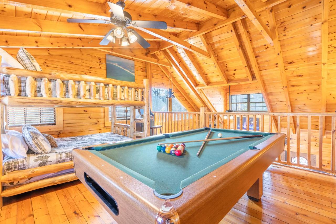 Comfort Cabin Bearway To Heaven W Private Hot Tub Pigeon Forge Luaran gambar
